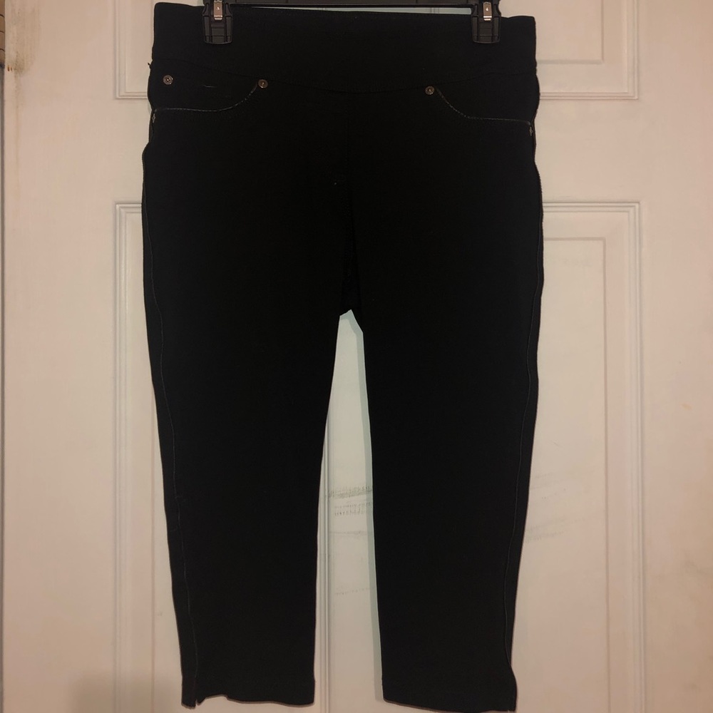 Black 3/4 pants